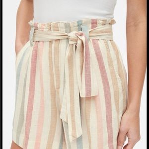 NEVER WORN Gap high waisted shorts